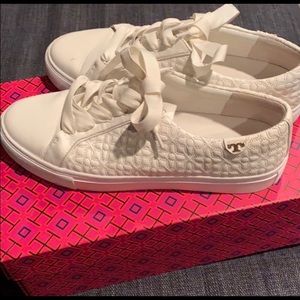 TORY BURCH Marion sneaker 👑 White, size 9.5
